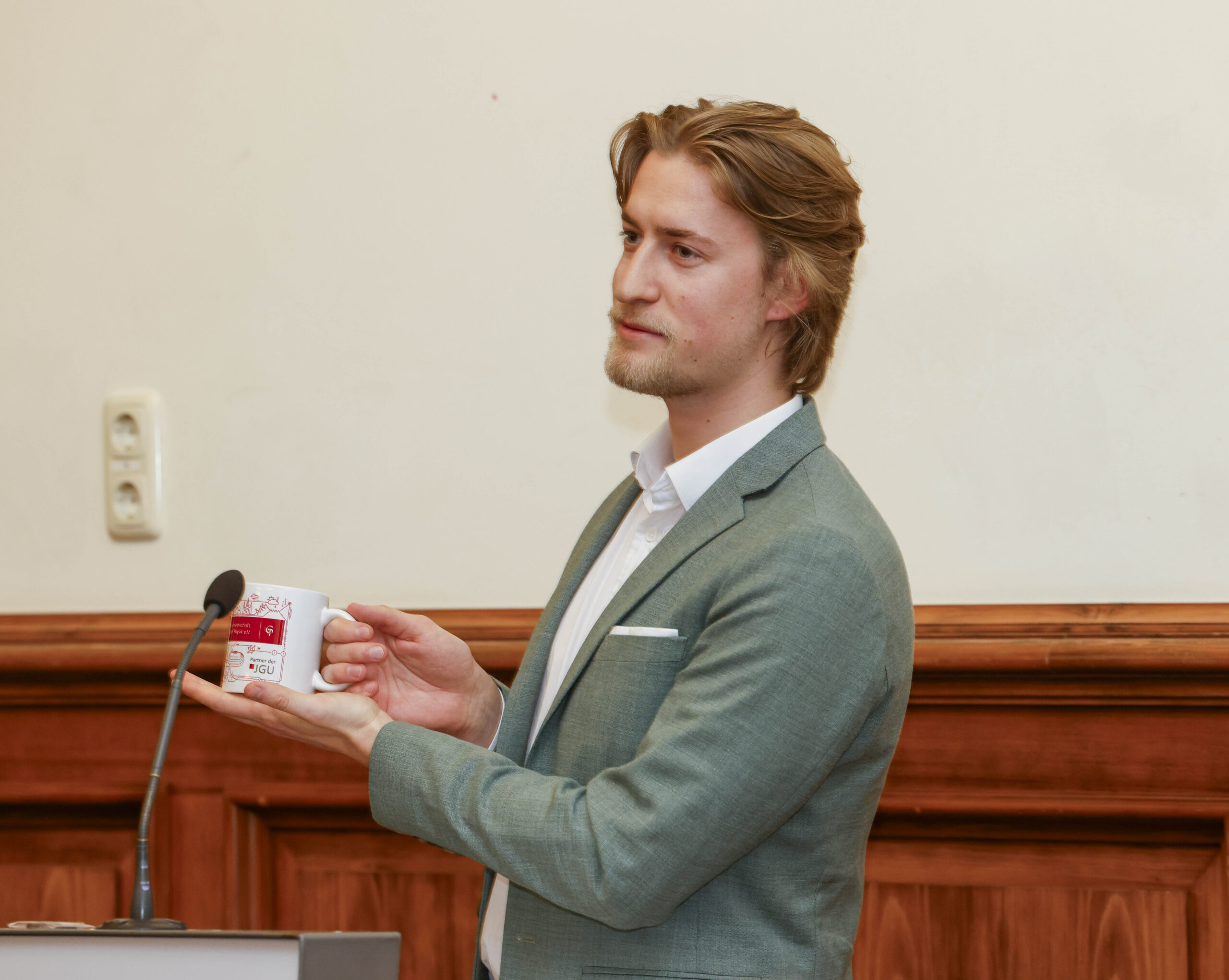 Eindrücke der Absolventenfeier im November 2025 Foto: Stefan F. Sämmer