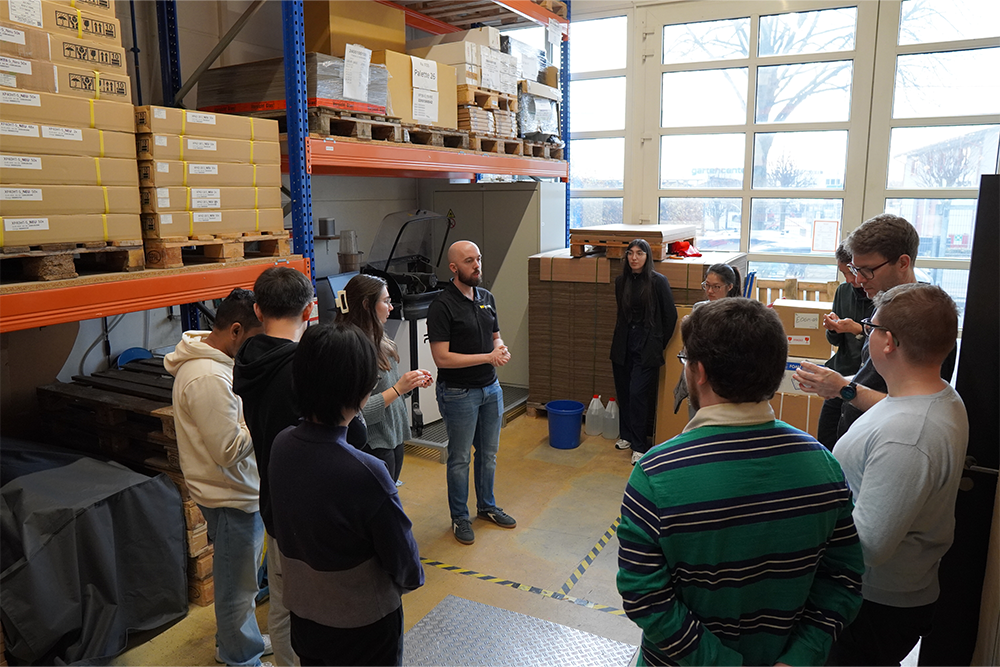 Exkursion zu Edmund Optics im November 2025 Foto: ITOS Edmund Optics